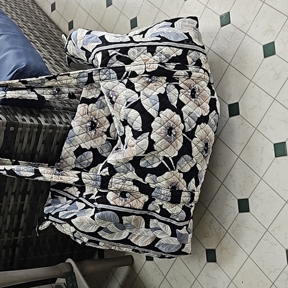 Vera Bradley large duffle